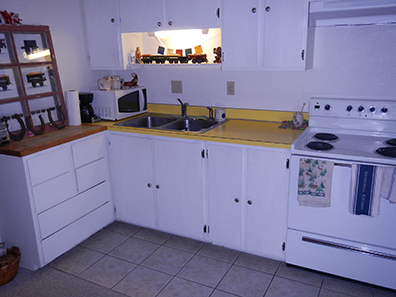 Niwot Rentals Unit 5 Kitchen