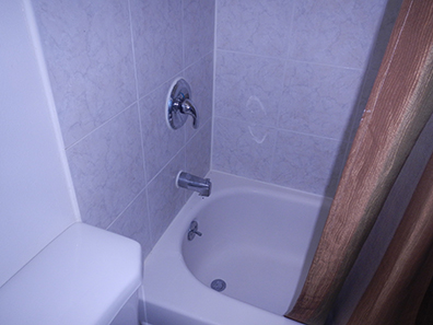Niwot Rentals Unit 6 Shower